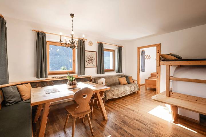 Ferienwohnung für 8 Personen, mit Garten in Südtirol - 2