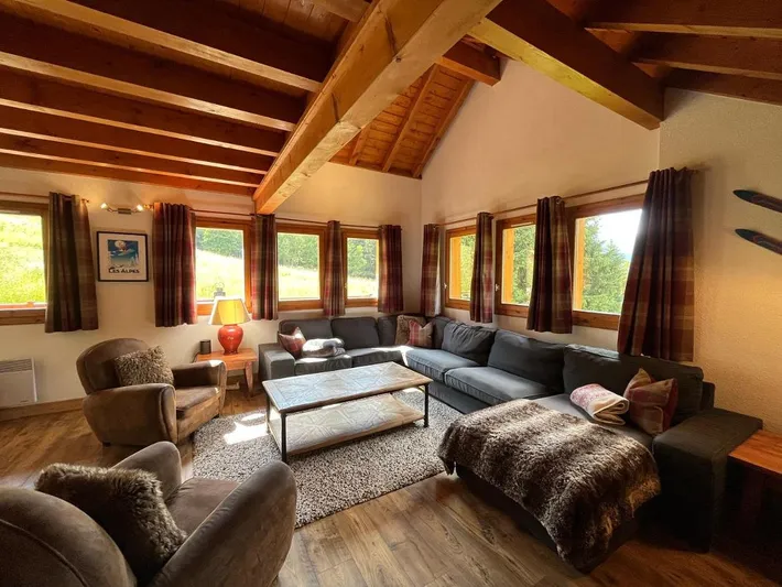 Casa rural para 16 personas, con jardín y vistas, Se admiten mascotas - 1