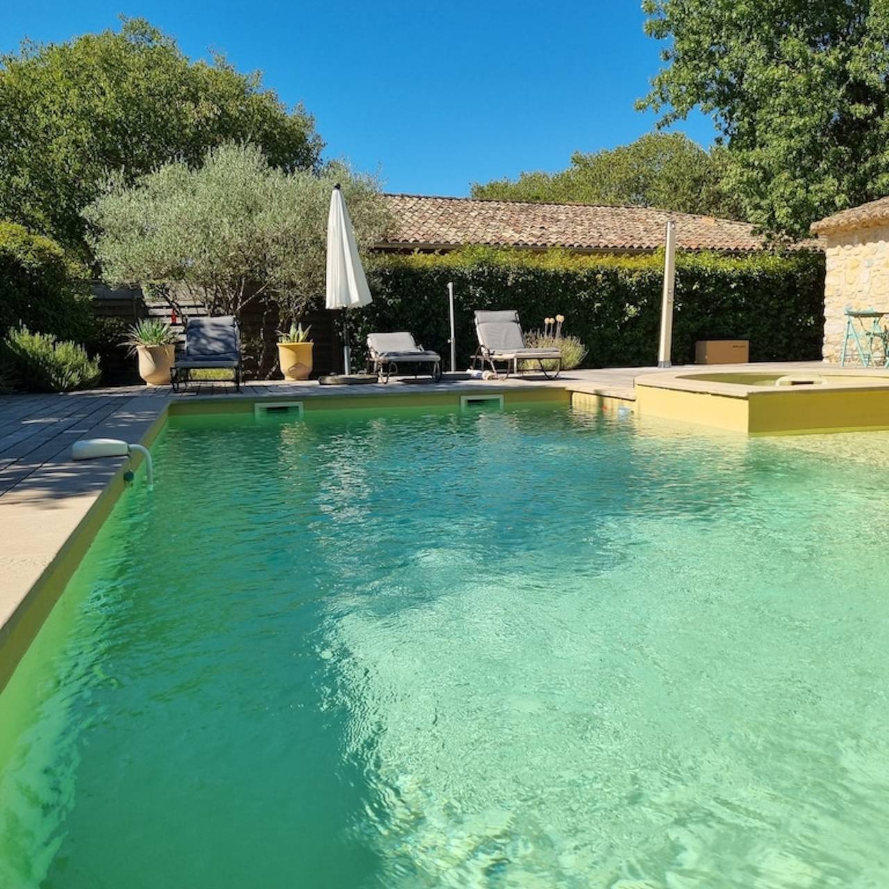 Villa charmante à Lussan avec piscine privée et jardin clos in Lussan, Région de Nîmes