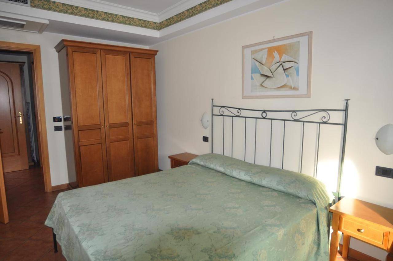 Appartamento intero, Apartment - Ground Floor in Guidonia Montecelio, Provincia di Roma
