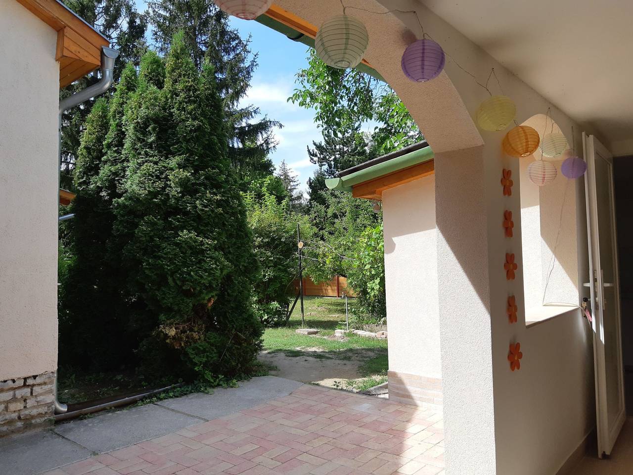 Renoviertes Haus in Zamárdi mit Großer Terrasse in Zamardi, Siófok und Umgebung