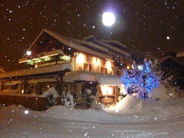 Appart’hôtel, avec Terrasse et Jacuzzi ainsi que Jardin et Piscine
