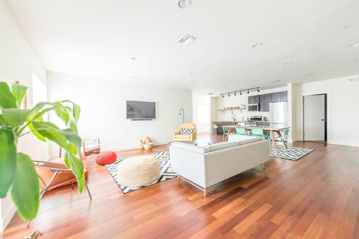 Vacation rental for 8 people in South Beach