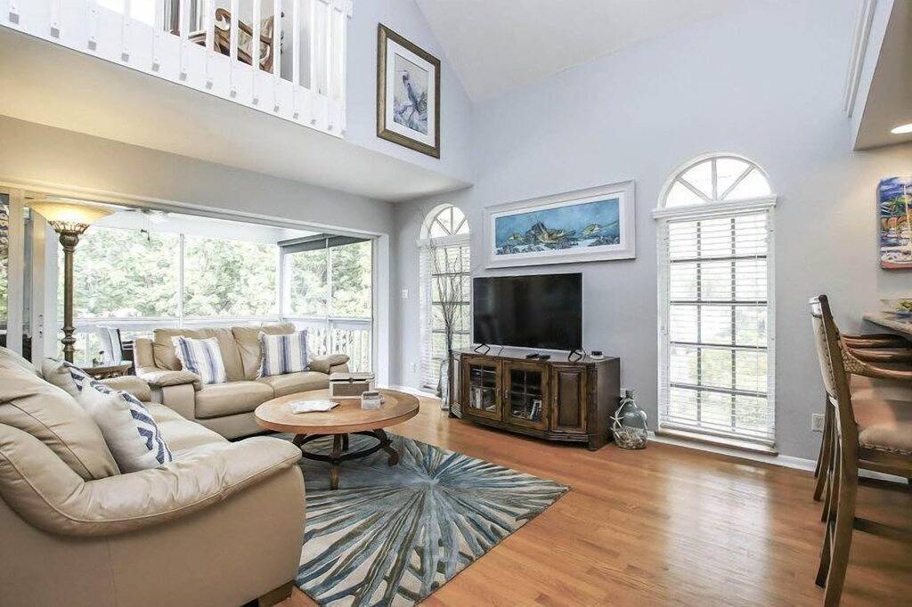 Osprey Nest - Two bedroom w/Loft duplex with shared pool in Sanibel, Sanibel Island