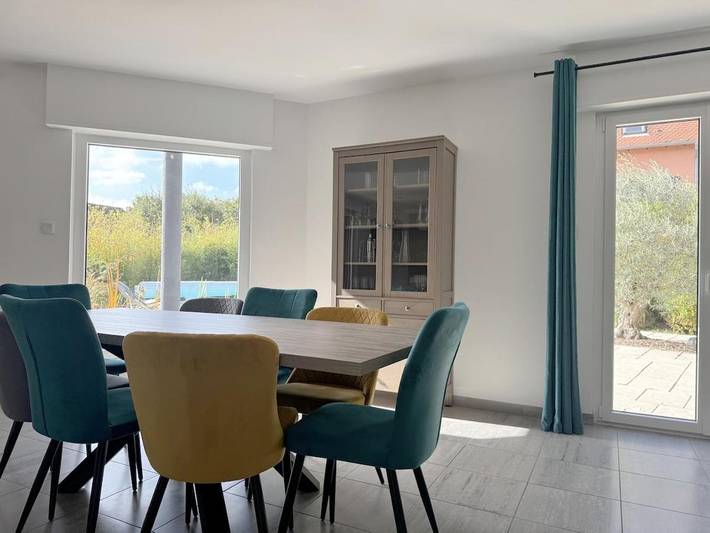 Location de vacances pour 10 personnes, avec piscine ainsi que jardin et terrasse à Zellenberg - 3