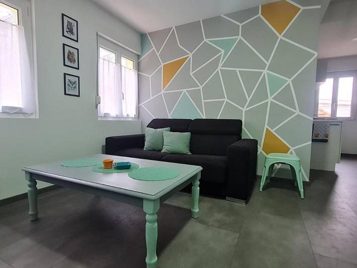 Gîte pour 3 personnes, avec balcon et vue à Cosnes-et-Romain