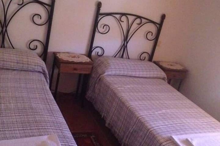 Apartamento rural Los Mirlos para 8 personas in Navaluenga, Valle del Alberche