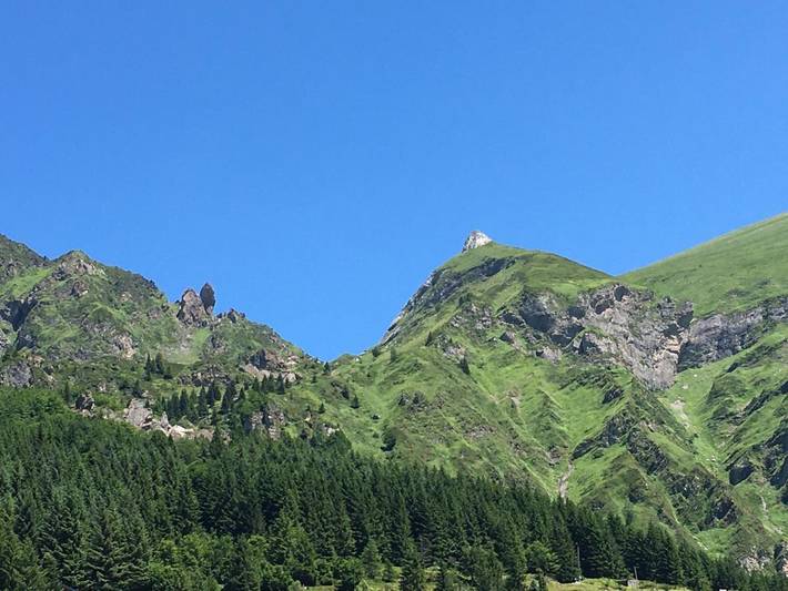 Chalet pour 8 personnes, avec Balcon et Terrasse ainsi que Jardin et Vue dans Gourette - 4