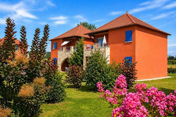 Appartement de vacances pour 4 personnes, avec Terrasse ainsi que Jardin et Vue