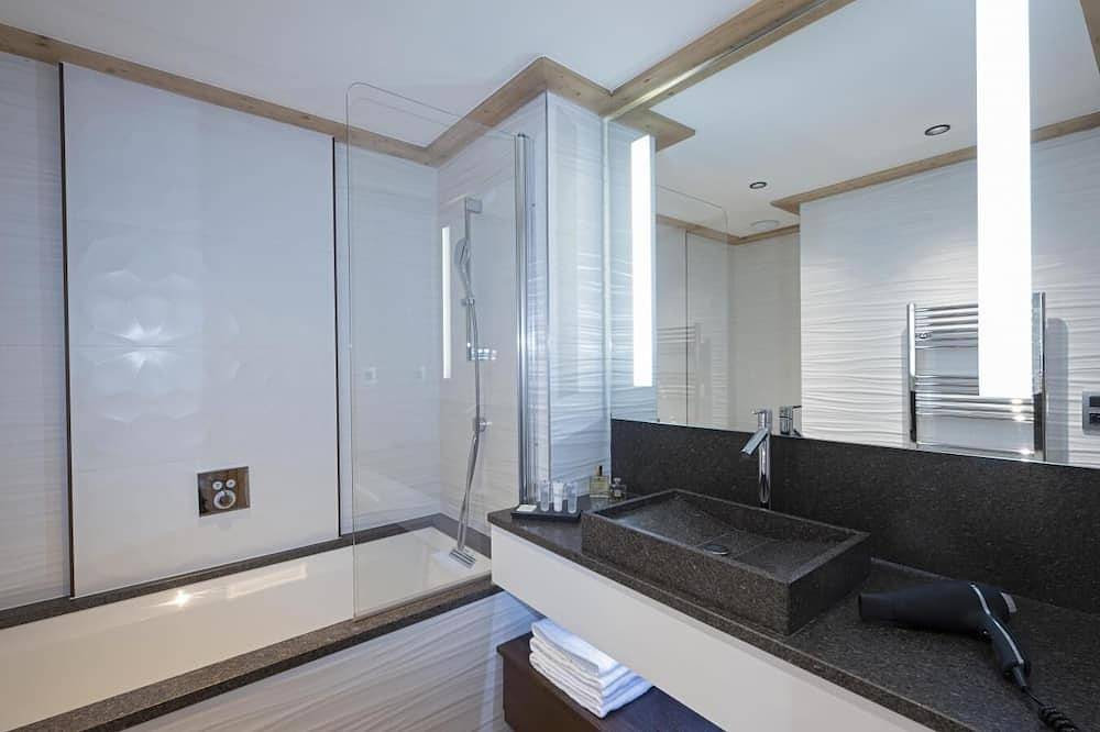 Appartement entier, Wifi, centre station, remise en forme, piscine, sauna, hammam, balcon, parking, télévision in Valmorel, Les Avanchers-Valmorel