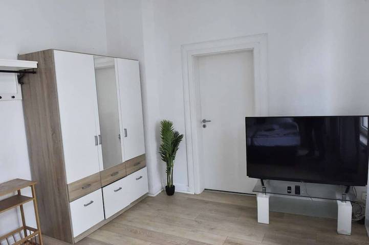 Appartement entier, Luxuriöse großzügige Wohnung mit einem Schlafzimmer in Wuppertal, Bergisches Land