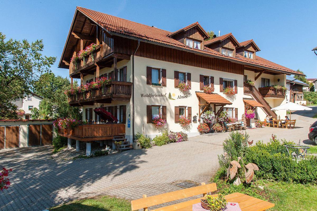 Ganze Ferienwohnung, Almerhof - Waldferienhof Almer - Ferienwohnung Tanne in Zwiesel, Šumava Mountains