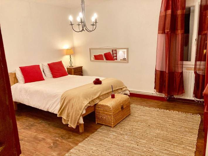 Location de vacances pour 4 personnes, avec vue ainsi que piscine et jardin à Villarzel-du-Razès - 3