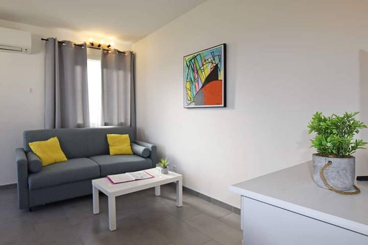 Gîte pour 2 personnes, avec jardin et terrasse à Aléria - 4