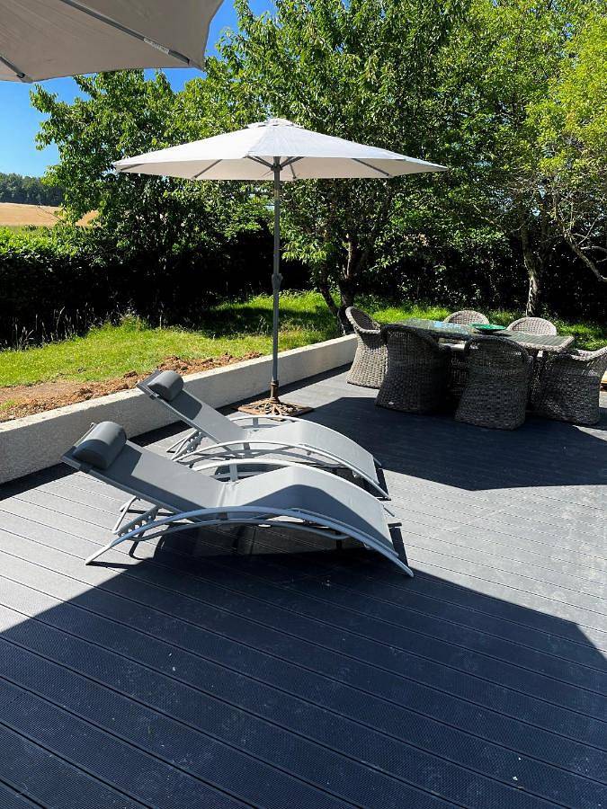 Location de vacances pour 6 personnes, avec vue ainsi que piscine et jardin à Saint-Antoine-Cumond - 4