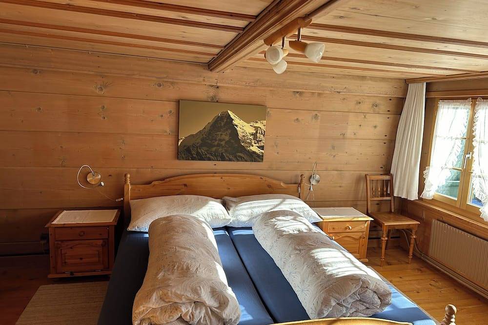Appartement entier, Ruhige Wohnung mit Atemberaubender Aussicht. Familien & Paare Willkommen in Gstaad, Saanen