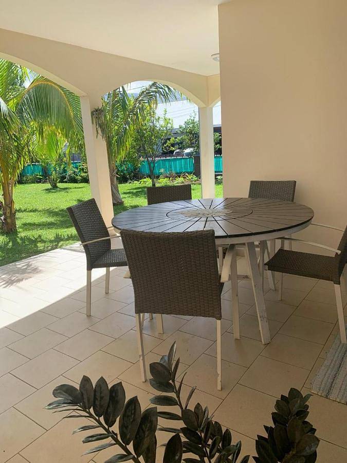 Location de vacances pour 2 personnes, avec jardin ainsi que vue et terrasse dans Piton de la Fournaise - 2