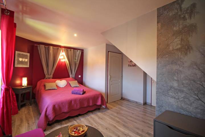 Chambre d’hôte pour 6 personnes, avec jardin dans Haute-Vienne - 2