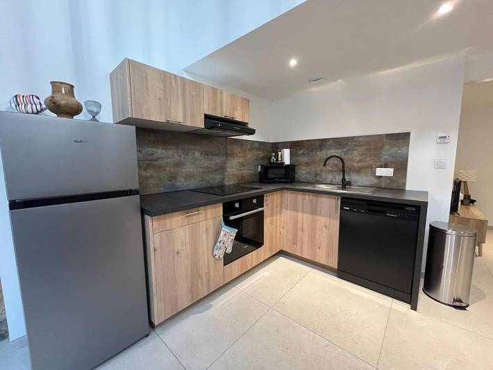 Gîte pour 4 personnes, avec jardin à Saint-Symphorien-sur-Coise - 2