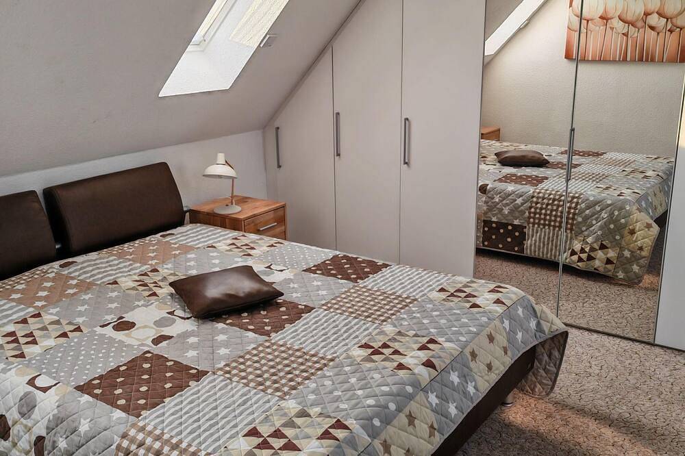 Ganze Wohnung, Ferienwohnung mit Balkon in Pinnow, Ludwigslust-Parchim