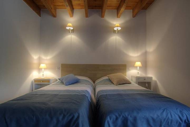 Location de vacances pour 6 personnes, avec Jardin dans Sandrans - 3