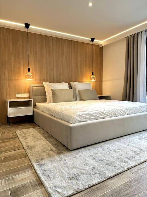 Gîte pour 2 personnes, avec jacuzzi et terrasse à Miramas - 3