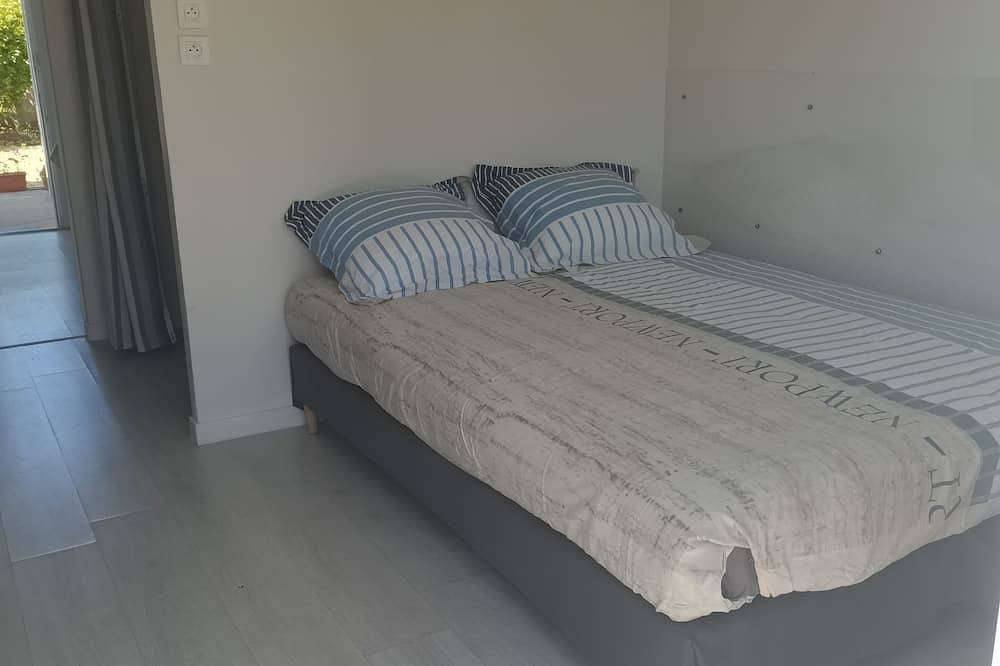 Appartement entier, Studio près de tous services et plages in Semussac, Région de Saintes
