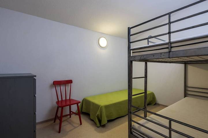 Maisonnette 4 pers dans résidence avec piscine in Aubignan, Parc naturel régional du Mont-Ventoux