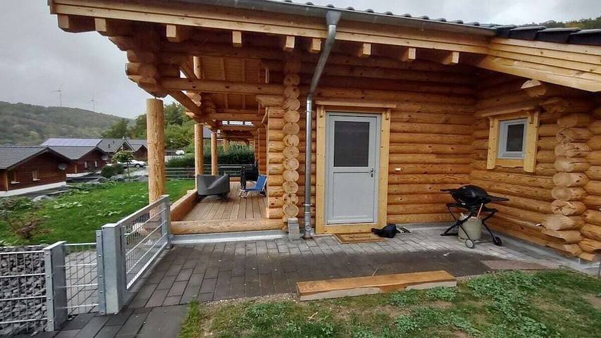 Ferienhaus für 4 Personen, mit Sauna und Garten in Mendig - 2