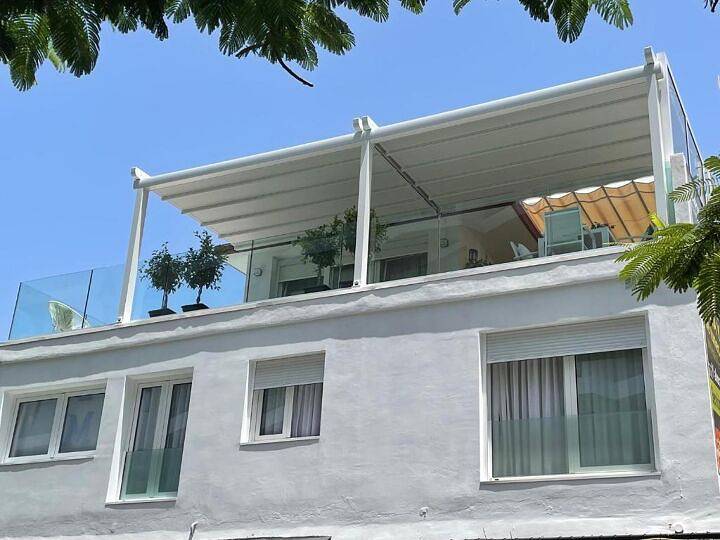 Apartamento entero, Attic by Grupo Compostelana in Playa Martianez, Puerto de la Cruz