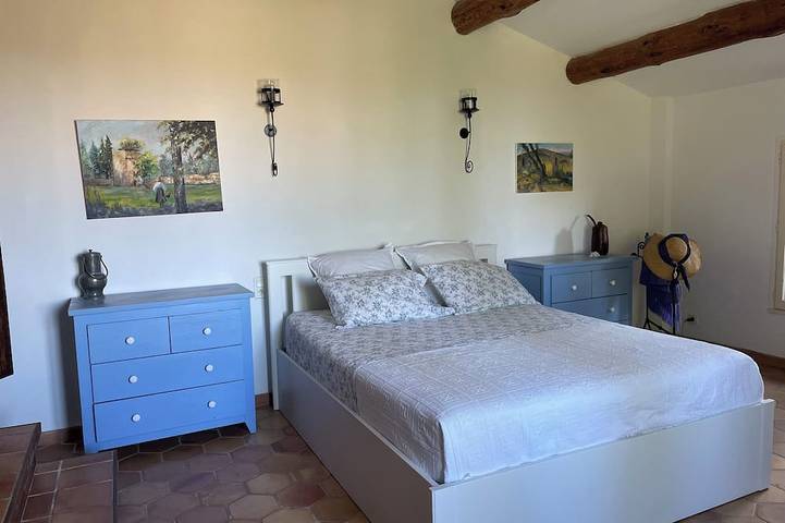 Gîte pour 4 personnes, avec balcon et jardin, animaux acceptés à Vacqueyras - 2