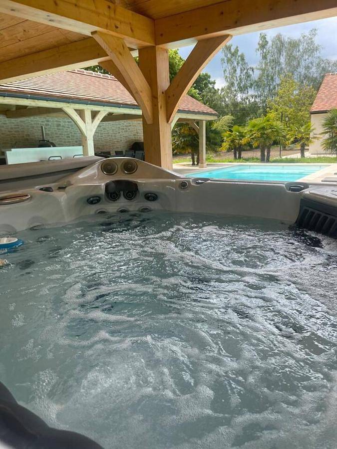 Villa with Private Pool in Bourdonné, Yvelines