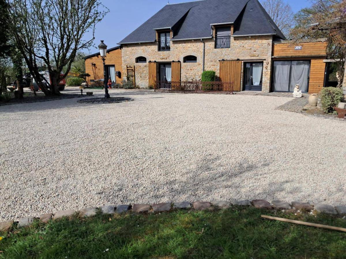 Double Room with Terrace in Pontorson, Région d'Avranches