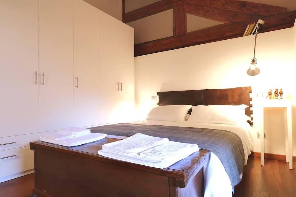 Chalet unico nel verde trentino, con sauna e bosco privato, ideale per relax. in Canal San Bovo, Dolomiti di Fiemme
