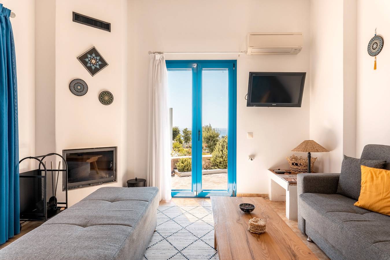 Vakantiehuis 'Kalliope' met Uitzicht op Zee, Wi-Fi en Airconditioning in Gennadi, Rhodos