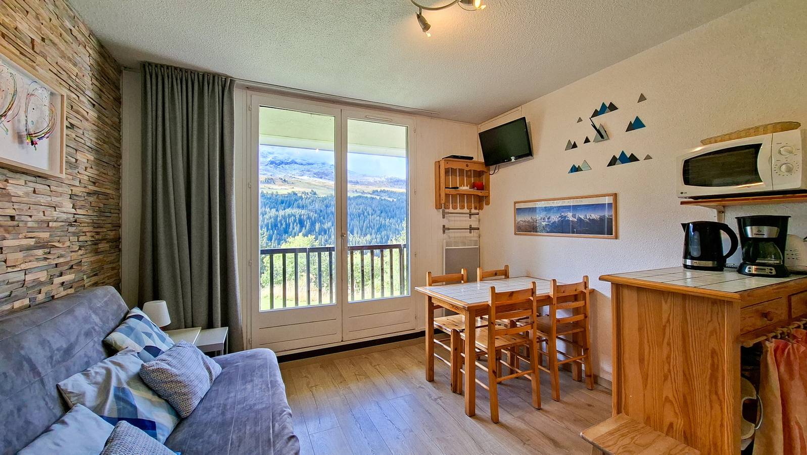Ganzes Studio, Fully renovated studio with cabin · Center of the resort · Balcony - Fl-Sgt109 in Flaine, Arâches-la-Frasse