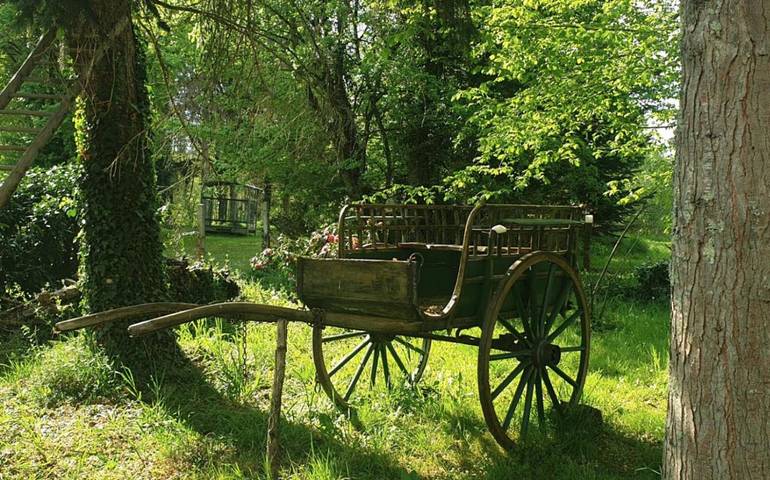 Gîte pour 4 personnes, avec Jardin à Cuzion