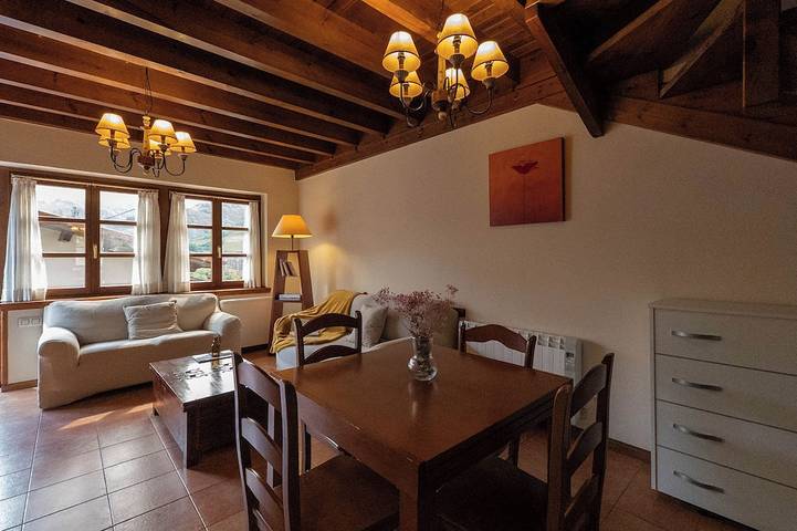 Gîte pour 4 personnes, avec terrasse dans Pola de Lena - 3