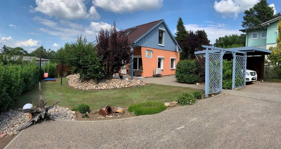 Ferienwohnung für 4 Personen, mit Balkon und Terrasse sowie Garten und Seeblick in Zislow - 3