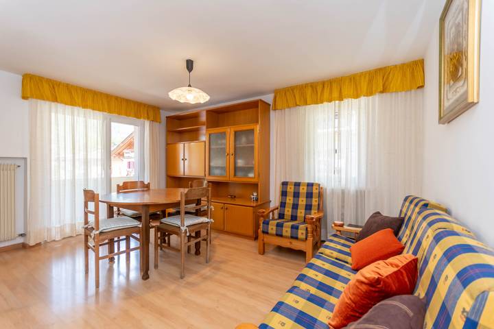 Appartamento per 4 persone, con Balcone a Predazzo