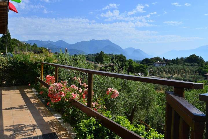 Gîte pour 3 personnes, avec vue sur le lac ainsi que vue et jardin, animaux acceptés dans Castello (Puegnago sul Garda) - 3