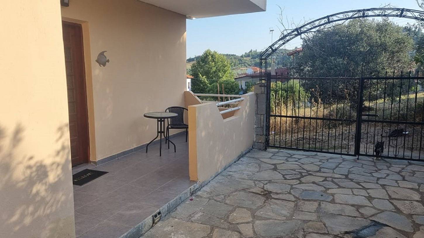 Ganze Ferienwohnung, Ferienwohnung für 4 Personen mit Garten in Agios Nikolaos Chalkidiki, Sithonia Halbinsel