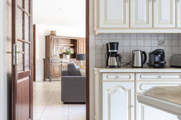 Gîte pour 8 personnes, avec jacuzzi ainsi que jardin et terrasse, animaux acceptés à Saint-Rabier