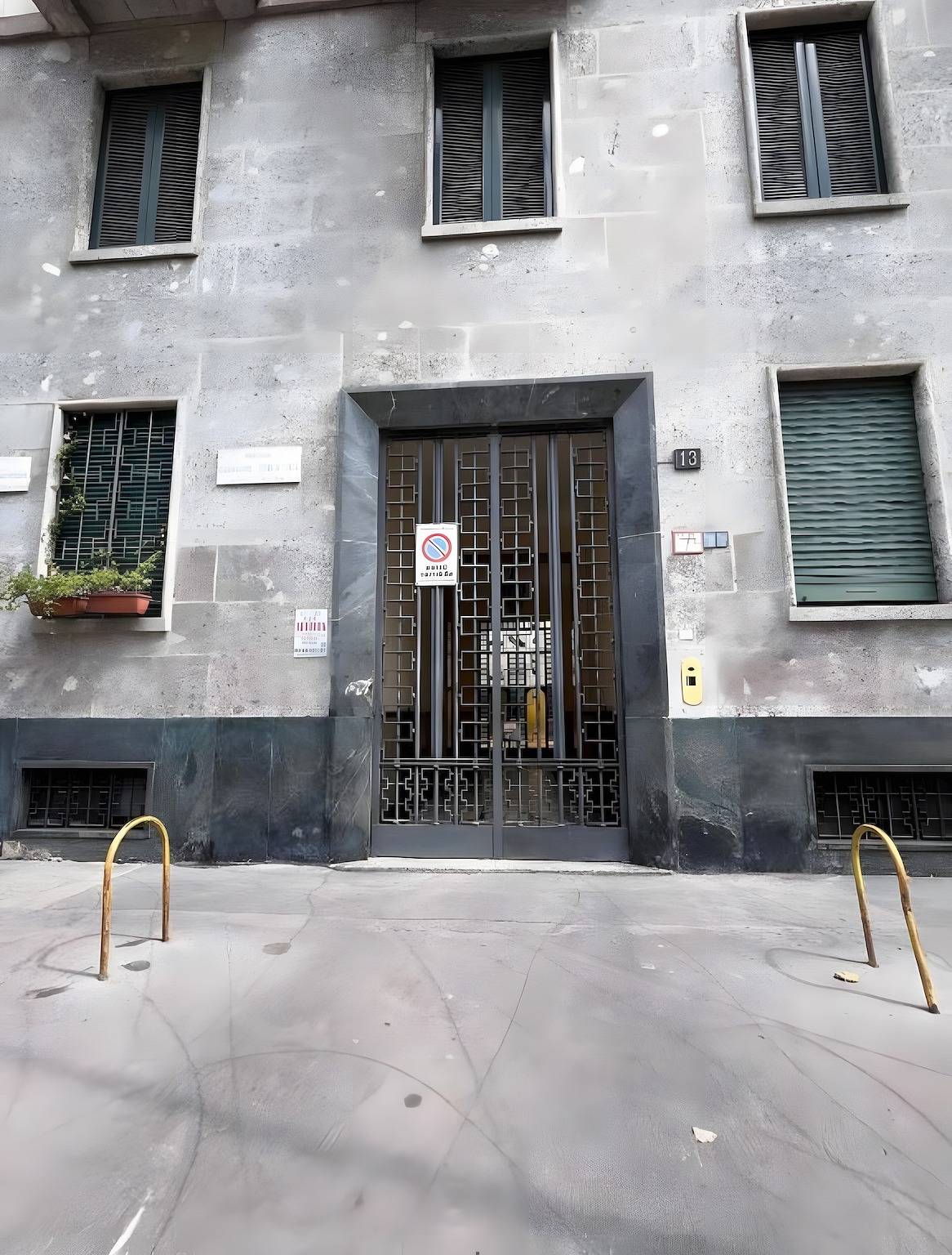 Appartement entier, Appartement "Grandi" avec balcon, Wi-Fi et climatisation in Milan, Province de Milan