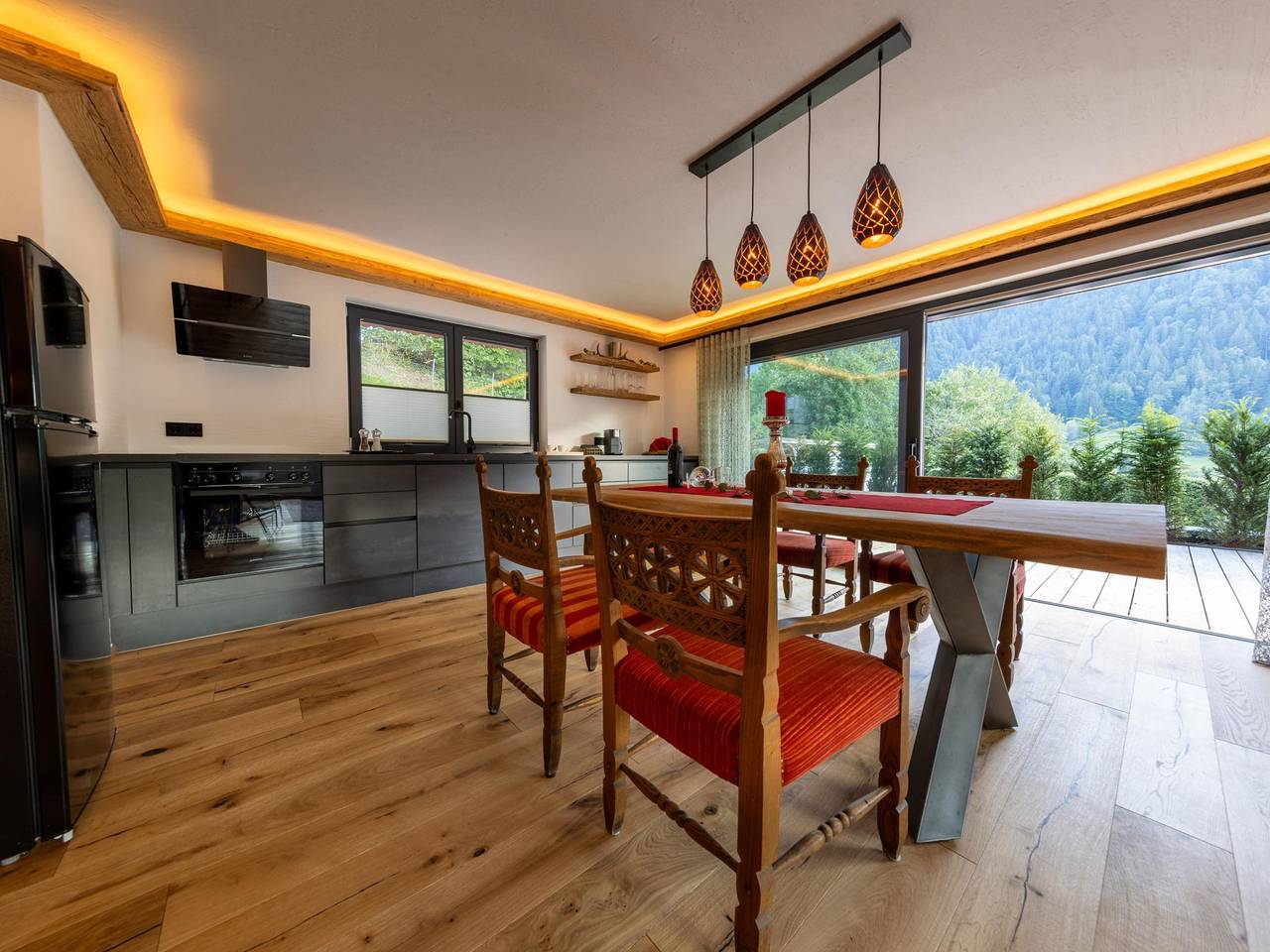 Appartamento intero, Luxurious Alpine retreat with sun terrace in Kitzbühel, Hohe Salve