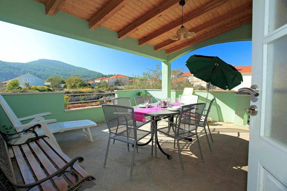 Two bedroom house with terrace Vela Luka, Korčula K-21165 in Vela Luka, Korcula