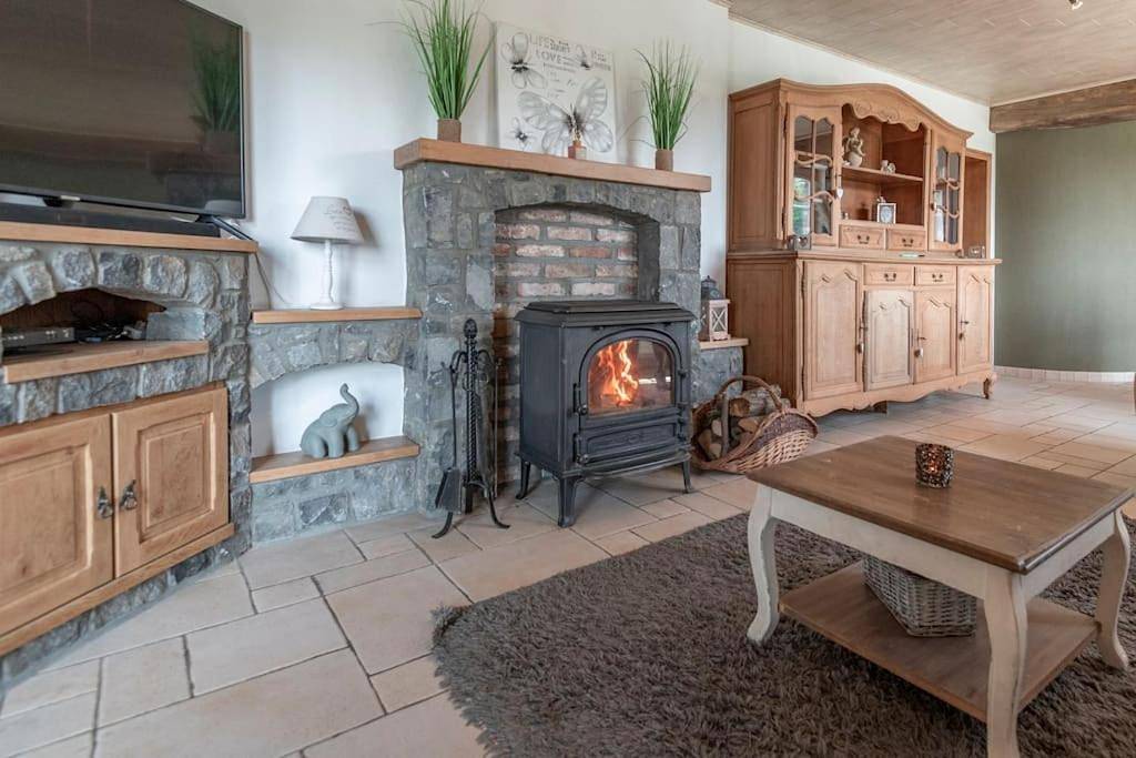 Les 4 bras Maison de vacances in Beauraing, Région de Namur
