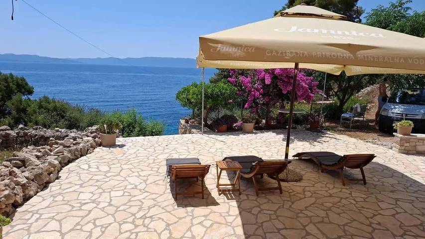 Casa vacanza per 5 persone, con Terrazza sull' Isola di Lesina