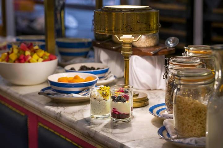 Hôtel pour 2 personnes, avec jacuzzi ainsi que piscine et sauna à Bristol - 2