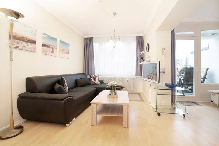 Ferienwohnung für 4 Personen, mit Balkon und Sauna sowie Garten, kinderfreundlich in Schleswig-Holstein, Deutschland